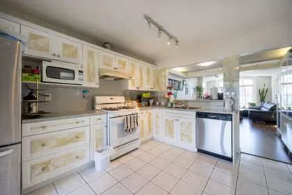 Mudroom Photo of 7523 17th Avenue, Burnaby, BC