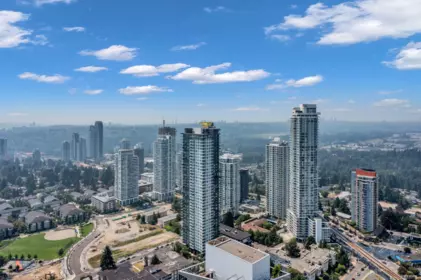4801 567 Emerson Street, Coquitlam, BC, Coquitlam — Apartment/Condo for sale