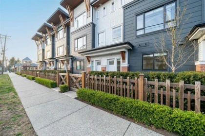 21 22128 48a Avenue, Langley, BC, Langley — Townhouse for sale