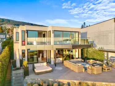 Outdoor Deck Photo of 2356 Bellevue Avenue, West Vancouver, BC