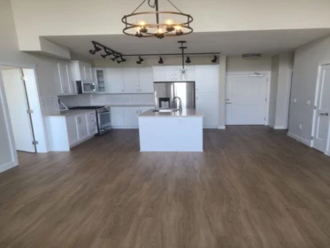 Family Room Photo of 521 11077 Ravine Road, Surrey, BC