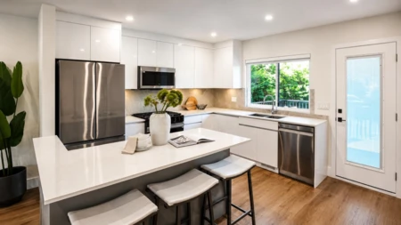Dining Area Photo of 12475 208 Street, Maple Ridge, BC