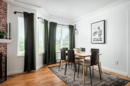 Primary Bedroom Photo of 408 20443 53 Avenue, Langley, BC