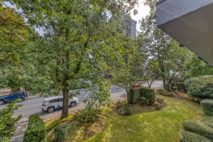 T4907 3980 Carrigan Court, Burnaby, BC, Burnaby — Apartment/Condo for sale