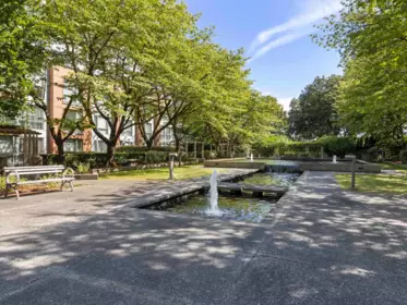 Garden / Landscaping Photo of 412 618 W 45th Avenue, Vancouver, BC