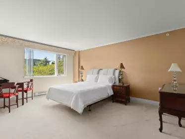 Powder Room Photo of 412 618 W 45th Avenue, Vancouver, BC