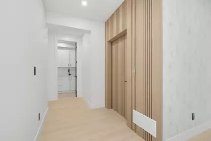 Walk-In Closet Photo of 4 36228 Sandringham Drive, Abbotsford, BC