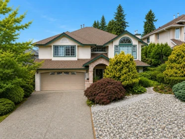 8263 Bowyer Drive, Mission, BC, Mission — Single Family Residence for sale