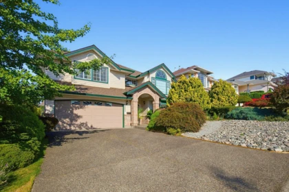 8263 Bowyer Drive, Mission, BC, Mission — Single Family Residence for sale