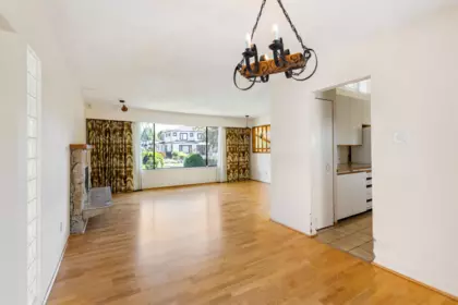Dining Area Photo of 2019 Paulus Crescent, Burnaby, BC