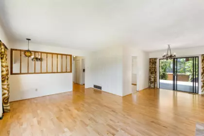 Kitchen Photo of 2019 Paulus Crescent, Burnaby, BC