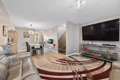 Kitchen Island Photo of 16 1268 Riverside Drive, Port Coquitlam, BC