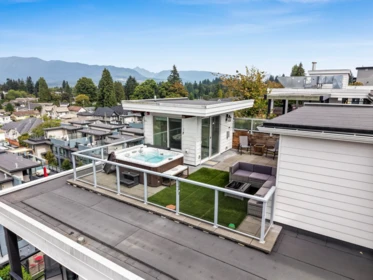 611 707 Como Lake Avenue, Coquitlam, BC, Coquitlam — Apartment/Condo for sale