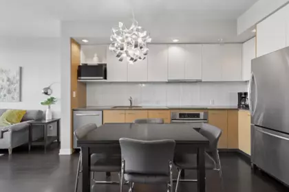 Kitchen Photo of 701 2851 Heather Street, Vancouver, BC
