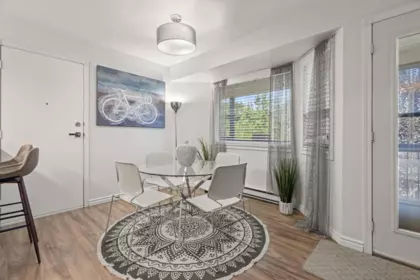 Breakfast Nook Photo of 2 7455 Huron Street, Chilliwack, BC