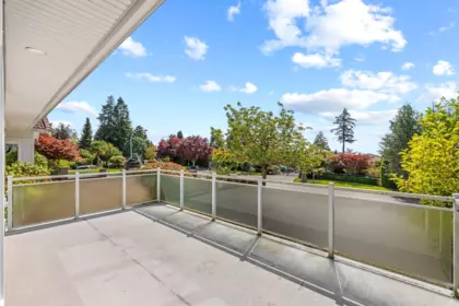 Family Room Photo of 13477 13a Avenue, Surrey, BC