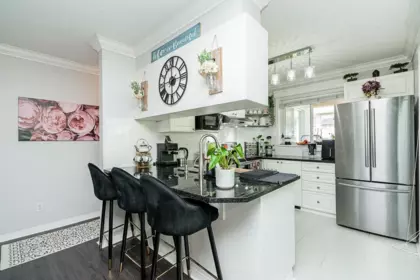Kitchen Island Photo of 313 13727 74 Avenue, Surrey, BC