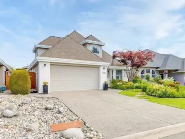 5295 St Andrews Place, Delta, BC, Delta — Single Family Residence for sale