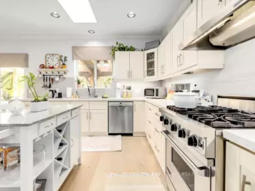 Pantry Photo of 5295 St Andrews Place, Delta, BC