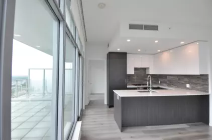 Kitchen Photo of 4401 1888 Gilmore Avenue, Burnaby, BC