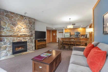 432A 2036 London Lane, Whistler, BC, Whistler — Apartment/Condo for sale