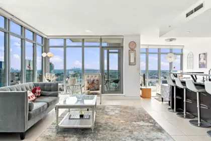 Family Room Photo of 3407 1028 Barclay Street, Vancouver, BC