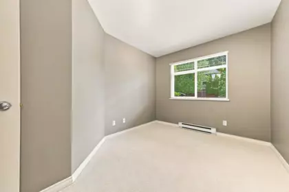Hallway Photo of 27 15 Forest Park Way, Port Moody, BC