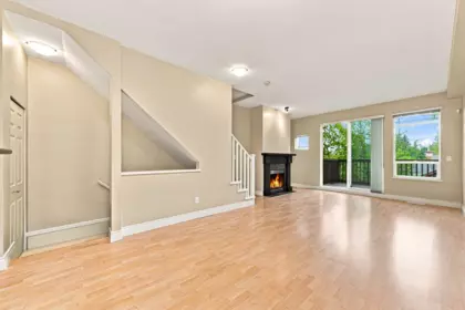 Kitchen Island Photo of 27 15 Forest Park Way, Port Moody, BC