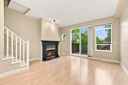 Kitchen Photo of 27 15 Forest Park Way, Port Moody, BC