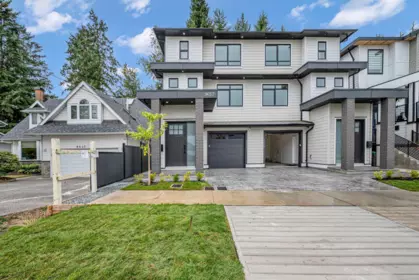 Living Room Photo of 9657 161a Street, Surrey, BC