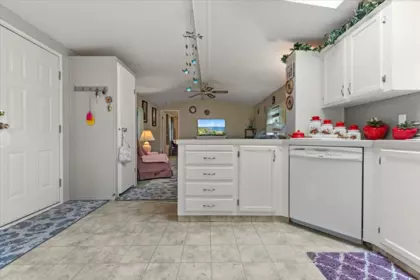 18 46484 Chilliwack Lake Road, Chilliwack, BC, Chilliwack — Manufactured Home for sale