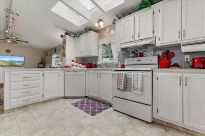 18 46484 Chilliwack Lake Road, Chilliwack, BC, Chilliwack — Manufactured Home for sale