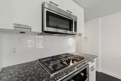 Breakfast Nook Photo of 569 2080 West Broadway Street, Vancouver, BC