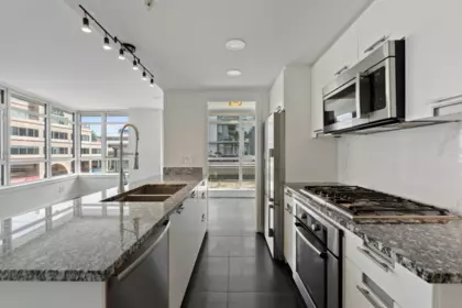 Exterior Rear Photo of 569 2080 West Broadway Street, Vancouver, BC