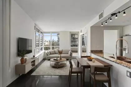 Family Room Photo of 569 2080 West Broadway Street, Vancouver, BC