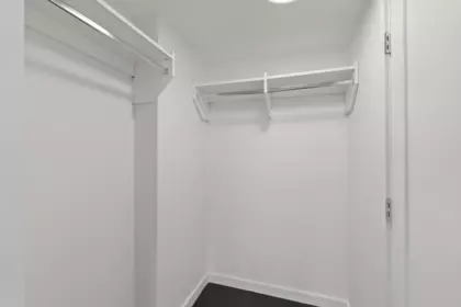 Walk-In Closet Photo of 569 2080 West Broadway Street, Vancouver, BC