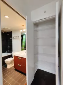 Walk-In Closet Photo of 1002 1055 Richards Street, Vancouver, BC