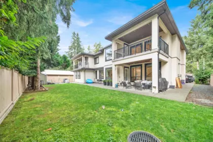 Front Yard Photo of 20208 42 Avenue, Langley, BC