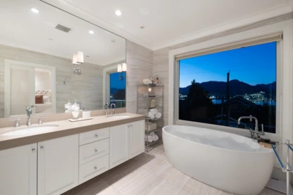 Laundry Room Photo of 2865 Trinity Street, Vancouver, BC