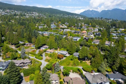 Swimming Pool Photo of 1241 Nepal Crescent, West Vancouver, BC