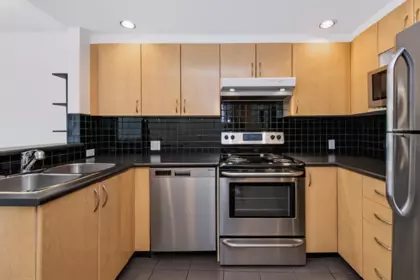 202 1688 Robson Street, Vancouver, BC, Vancouver — Apartment/Condo for sale