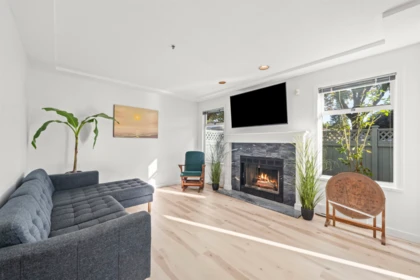 1 7110 Barnet Road, Burnaby, BC, Burnaby — Townhouse for sale