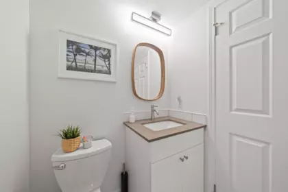 Office / Den Photo of 1 7110 Barnet Road, Burnaby, BC