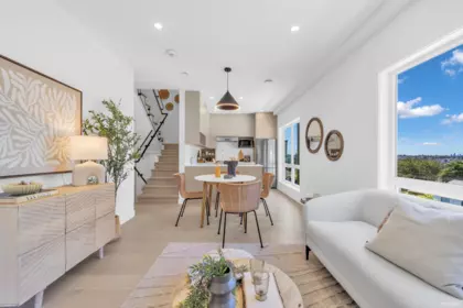 2 3800 Pender Street, Burnaby, BC, Burnaby — Townhouse for sale
