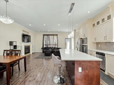 Breakfast Nook Photo of 5920 131 Street, Surrey, BC