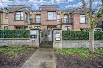 2 1863 Wesbrook Crescent, Vancouver, BC, Vancouver — Townhouse for sale