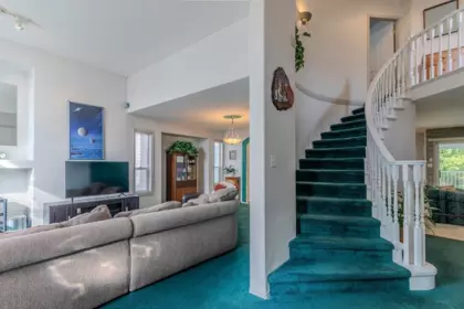 223 Balsam Avenue, Harrison Hot Springs, BC, Harrison Hot Springs — Single Family Residence for sale