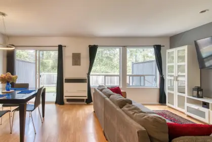 7 5706 Ebbtide Street, Sechelt, BC, Sechelt — Townhouse for sale