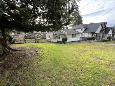 16352 10th Avenue, Surrey, BC, Surrey — Single Family Residence for sale