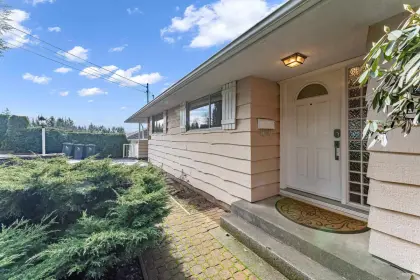 4297 Delbrook Avenue, North Vancouver, BC, North vancouver — Single Family Residence for sale
